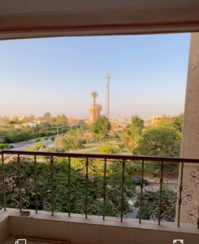 ' الشقه متاحه للايجار السنوى فقط بدايه م اول اغسطس السادس م اكتوبر المتميز